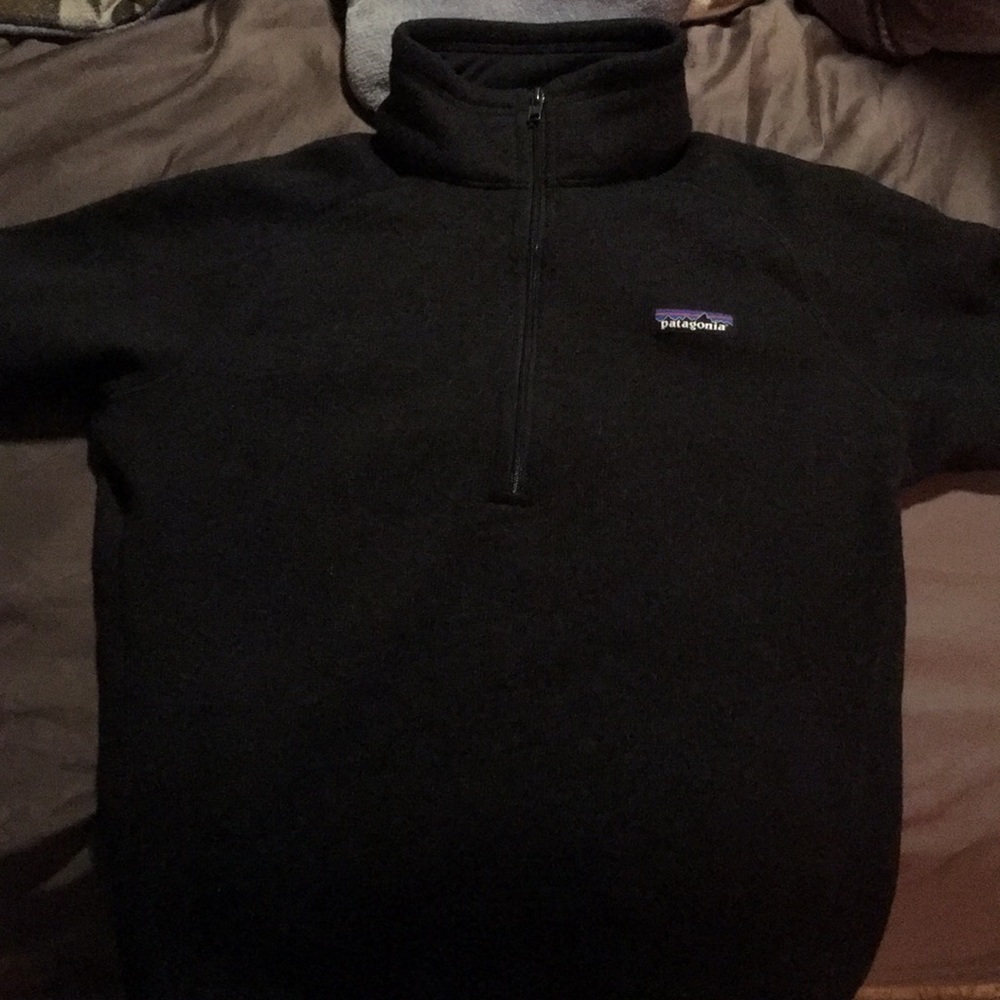 Patagonia women’s pullover